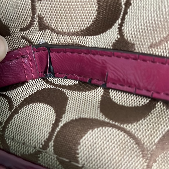 Coach bag | Coach signature python stripe in raspberry - Picture 17 of 17